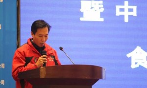 湖南唐偉龍實業(yè)集團有限公司董事長唐文斌：抓住轉型發(fā)展